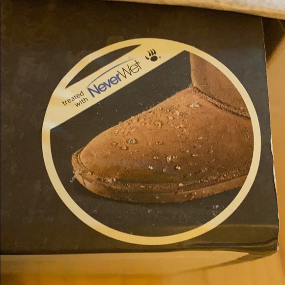 Bearpaw boots - Picture 8 of 8